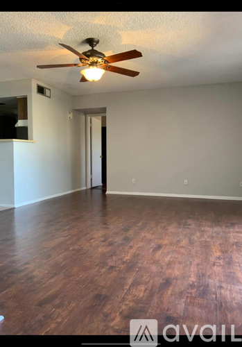 4608 West Maryland Avenue, Unit 241 Rental photo 4